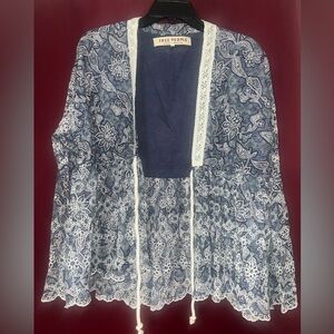 Free People Navy and White Lace Trim Kimono